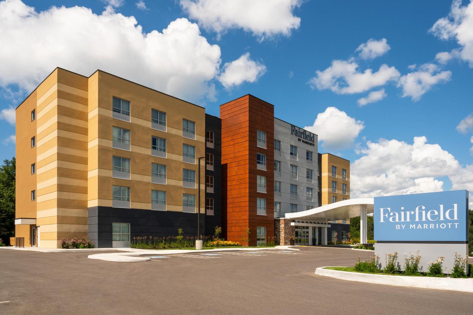 Fairfield By Marriott Inn & Suites 노스 베이 외부 사진